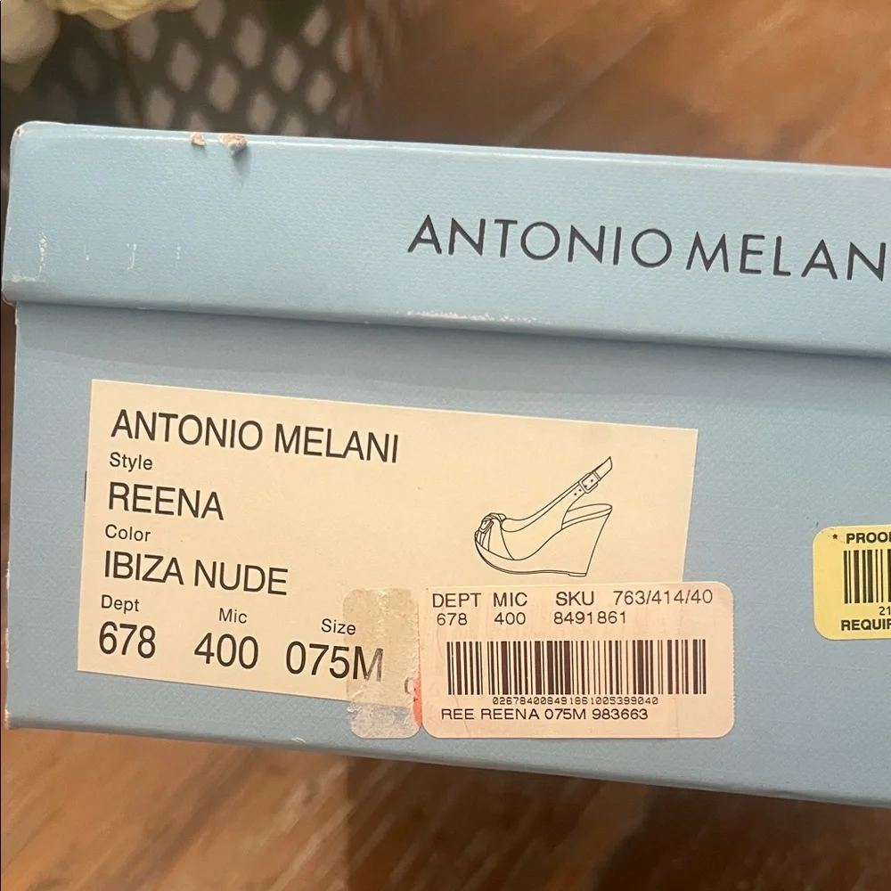 ANTONIO MELANI Brown Peep-Toe Wedges‎